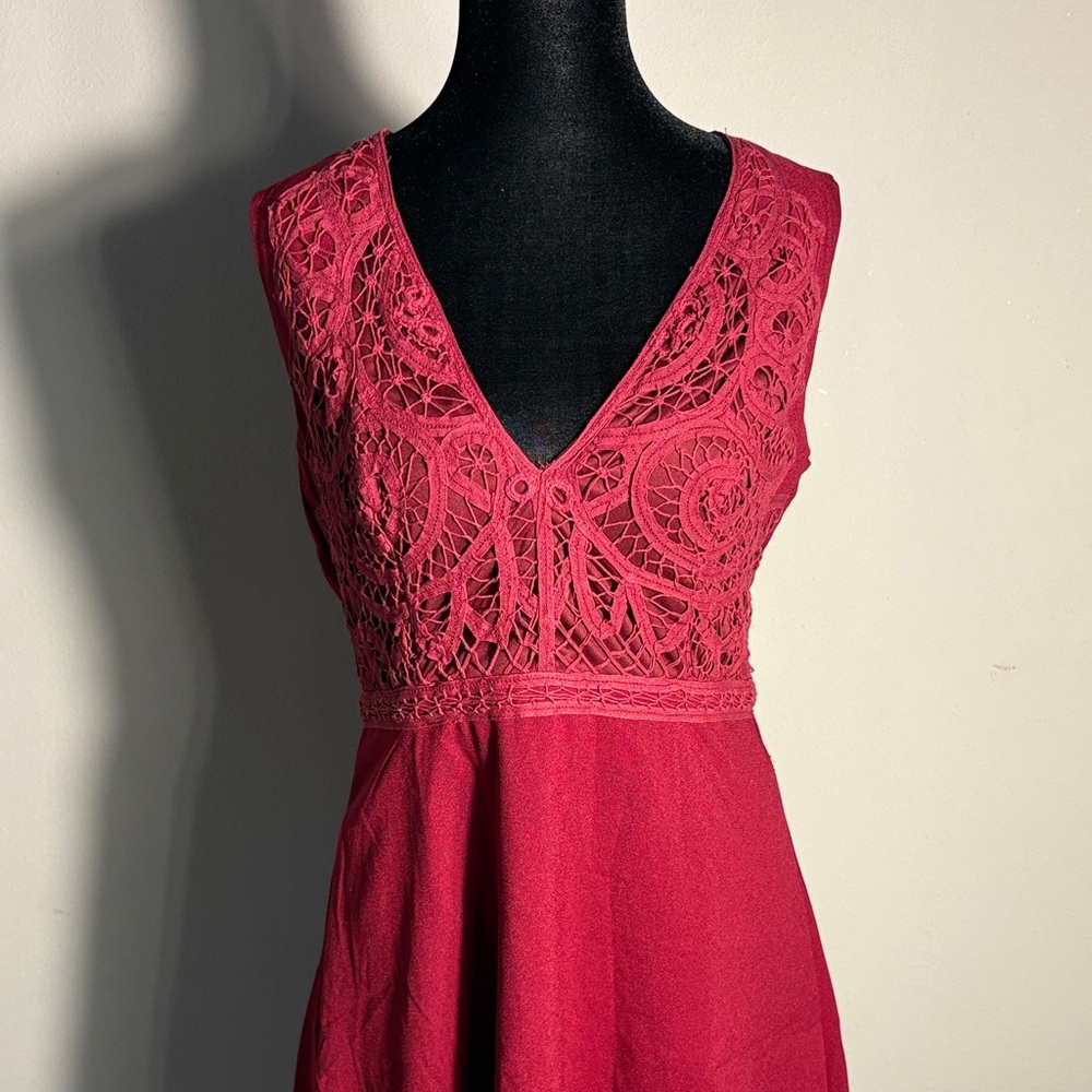 Lulu's Florentina wine Red crochet lace skater dress. - Picture 3 of 8